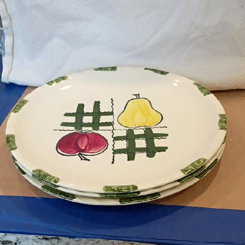 Blue Ridge Southern Pottery Tic Tac Pattern Ceramic Dinner Plates 3 Fruit Motif